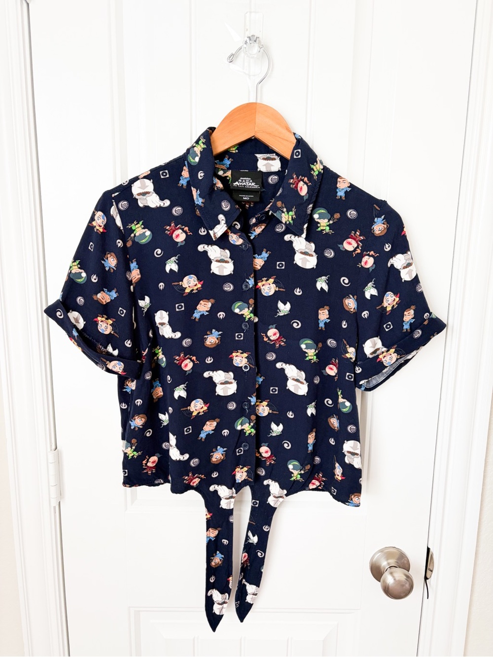 Nickelodeon Avatar: The Last Airbender Chibi Characters Tie Front Top Medium